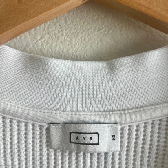 AYR Women's The Waffle Con Crop Cardigan Size Extra Small - Picture 4 of 5